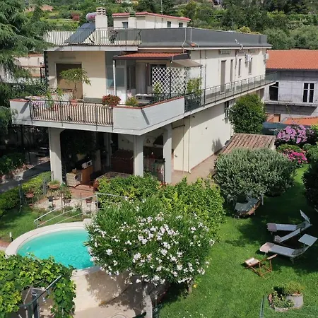 Triskelion Villa Nunziata