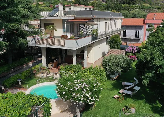 Triskelion 别墅 Nunziata